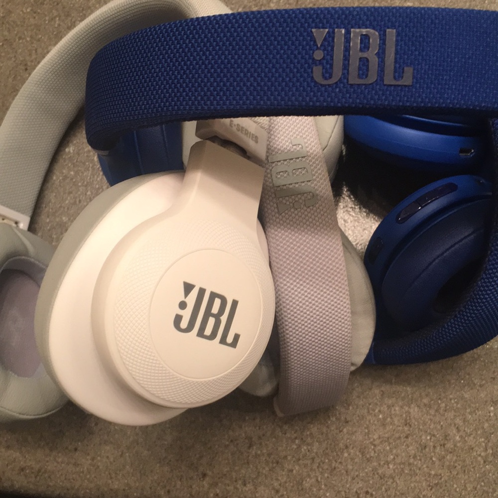 JBL Audio Headphones